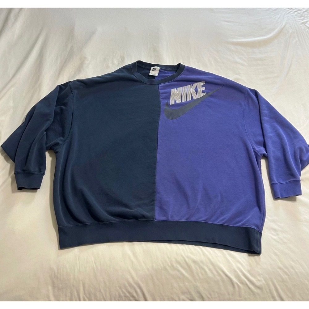 Nike Sportswear Colorblock Oversized Sweatshirt Purple‎ Navy DV0328-410 Womens M